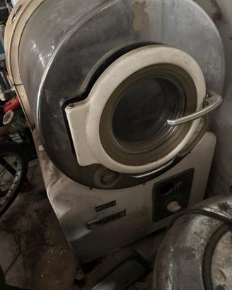 Lavatrice e centrifuga
