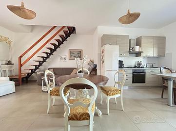 VILLA A SCHIERA A SCALEA