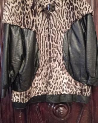 Giubbotto in pelle con inserti in leopardo vero