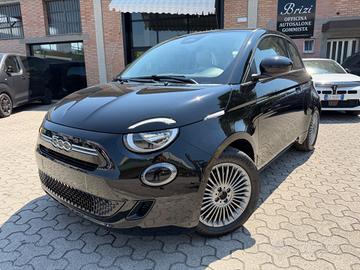 Fiat 500 Berlina Hybrid Icon