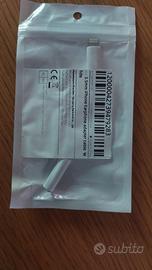 Adattatore lightning-aux