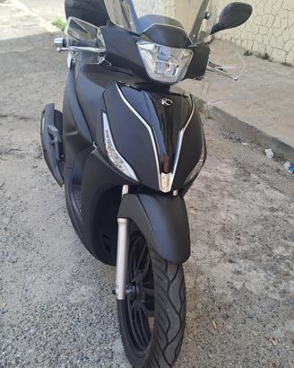 Kymco people S 200