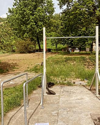 Struttura da esterno per streetlifting