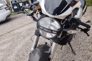 Ducati monster 696+