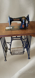 Macchina da cucire antica - da collezione/vintage