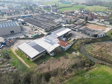 CAPANNONE A QUINZANO D'OGLIO