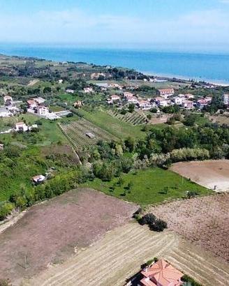 Terreno di 21740 m² a Ortona