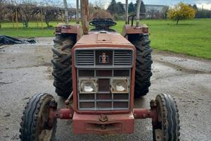 trattore agricolo 