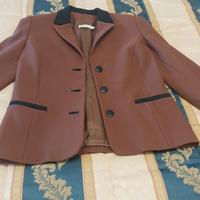 Completo in seta e gonne in tessuto