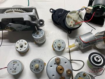 18 motorini per costruzioni modellistiche