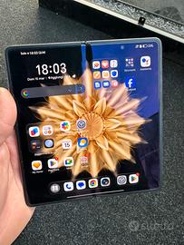 Honor magic v2