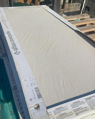 Rivestimenti bagno ancora imballati 22.2 mq tot