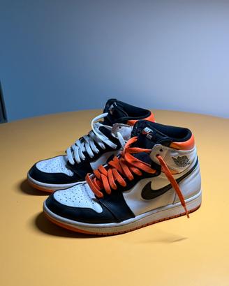 Air Jordan 1 High Electro Orange