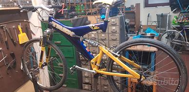 MTB TREK Y11 OCLV CARBON