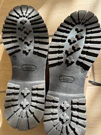 Scarpe stringate lavorate cosa di rondine double s