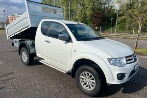 PICK UP MITSUBISCHI L200 CASSONE RIBLATABILE