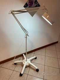 LAMPADA DA VISITA PROFESSIONALE - STUDIO MEDICO/ES