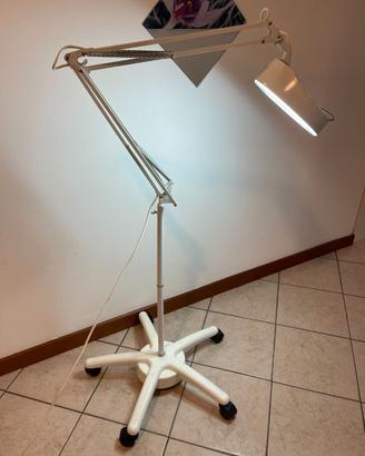 LAMPADA DA VISITA PROFESSIONALE - STUDIO MEDICO/ES