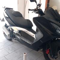 Kymco Xciting 300i - 2009