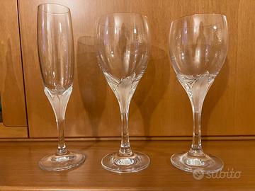 Servizio completo di 36 bicchieri cristallo + bott