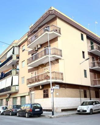 4 LOCALI A BARLETTA