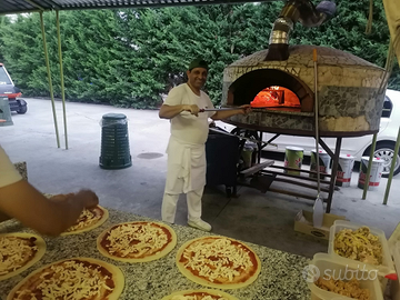 Sono pizzaiolo con esperienza 20 anni tutti tipi d