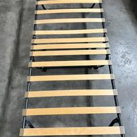 Brandina pieghevole a doghe con materasso