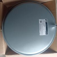 Vaso di espansione caldaia.