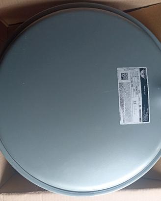 Vaso di espansione caldaia.