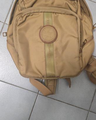 zaino di marca nuovo