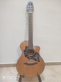 YAMAHA NTX1 chitarra amplificata