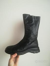 Stivali neri tipo bikers