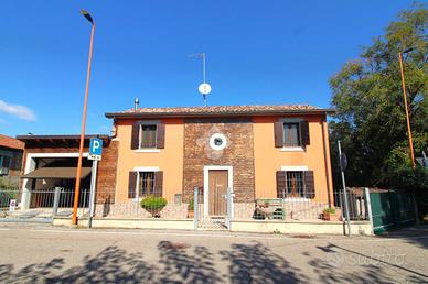 CASA INDIPENDENTE A CESENA