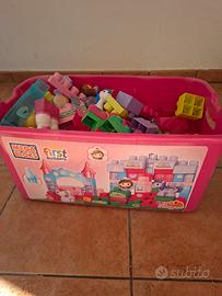 costruzioni mega bloks bambini piccoli