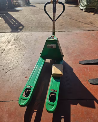Transpallet elettrico 1500kg con batteria al litio