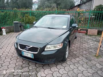 volvo v 50 SW 130 CV powershift kinetic  automatic
