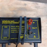 alimentatore 12-13 volt DC