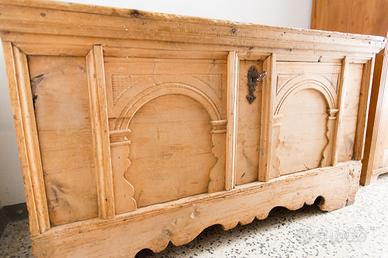 cassapanca tirolese antica