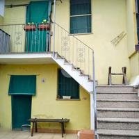 CASA SEMINDIPENDENTE A OLDENICO