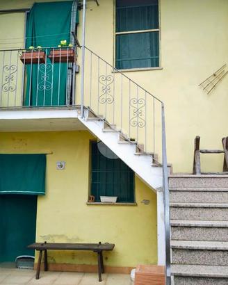 CASA SEMINDIPENDENTE A OLDENICO