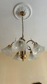 2 LAMPADARI E 2 ABAJOUR tutto 70 euro