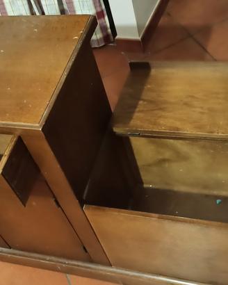 mobiletto arte povera