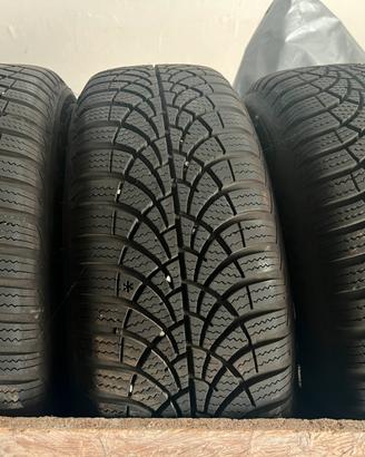 Gomme da neve Goodyear