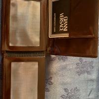 Portafoglio e portachiavi “Gianni Versace”