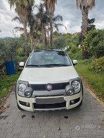 Fiat Panda 1.3 MJT 16V DPF 4x4 Cross