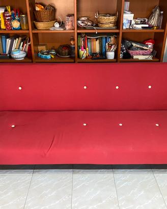 Divano letto in buone condizioni