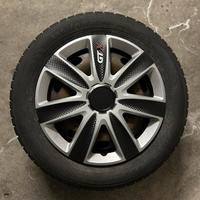 Gomme invernali con cerchi e copri cerchi 185/60/1