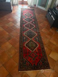 Tappeto persiano rustico
