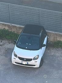 Smart Fortwo 2016 1.0 71cv twinamic Cabrio Prime