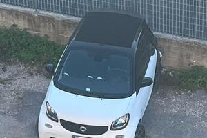 Smart Fortwo 2016 1.0 71cv twinamic Cabrio Prime